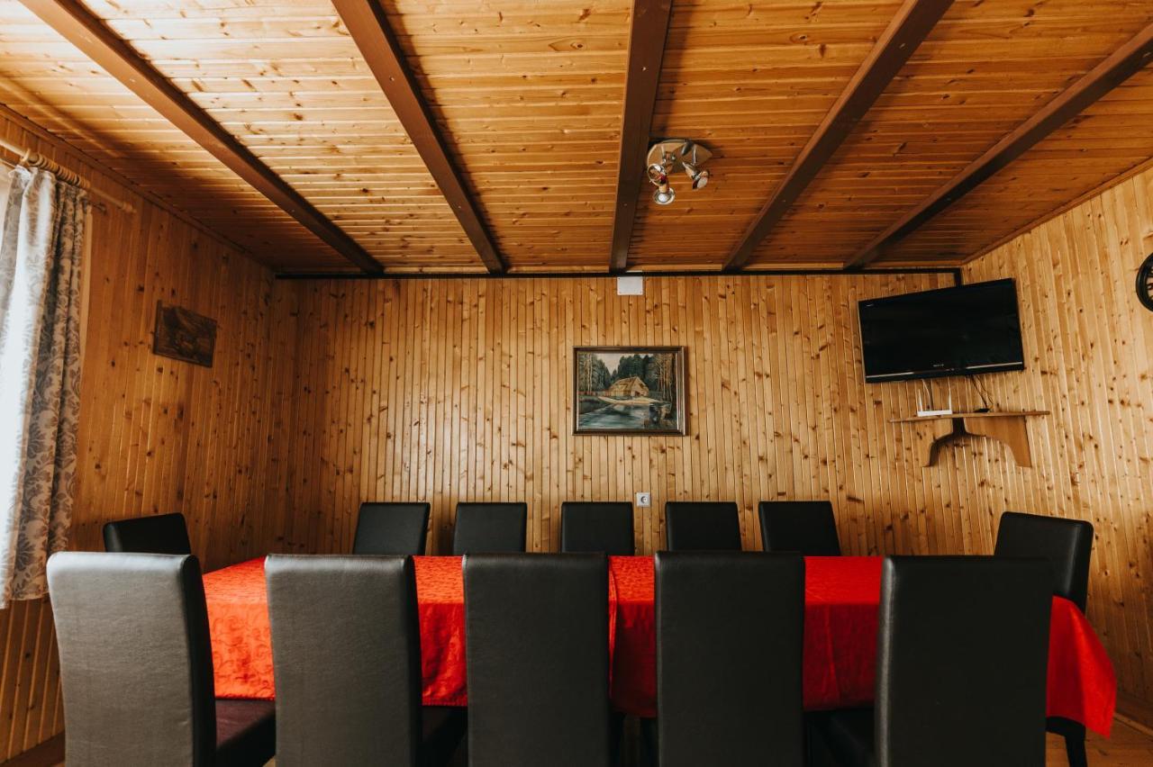 Sugopatak Kulcsoshaz Villa Izvoare  Exteriör bild